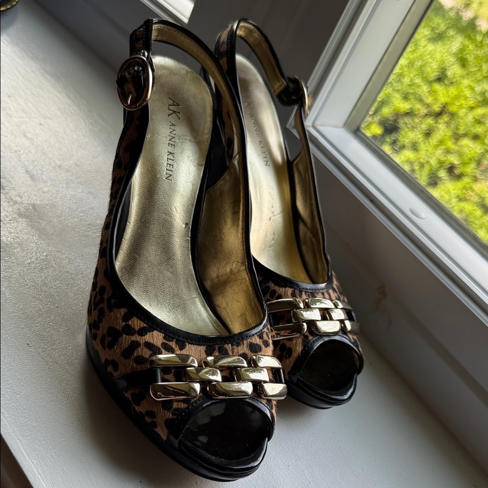 Anne Klein Black and Gold Leopard Heels